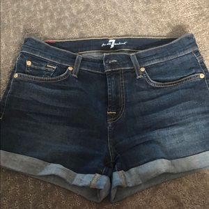 7 for all Mankind shorts